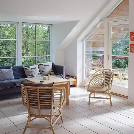 Three-bedroom In 13 فندق